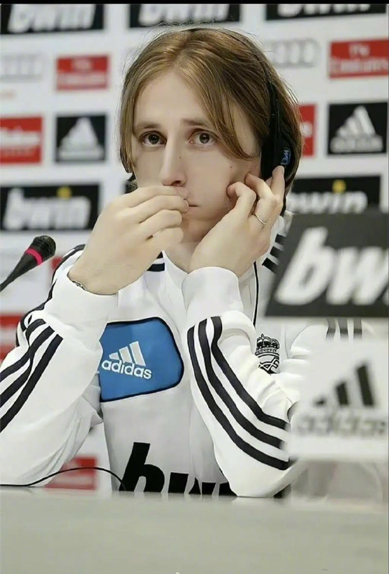 皇马介入萨拉赫转会争夺战，用罗德里戈交换？利物浦却无出售计划